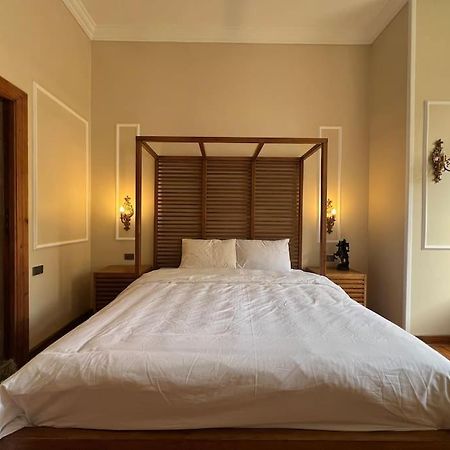 Authentic 3Br Apartment In Downtown, Cairo Exterior foto