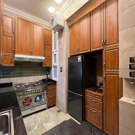 Authentic 3Br Apartment In Downtown, Cairo Exterior foto