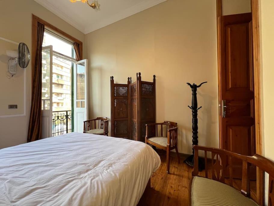 Authentic 3Br Apartment In Downtown, Cairo Exterior foto